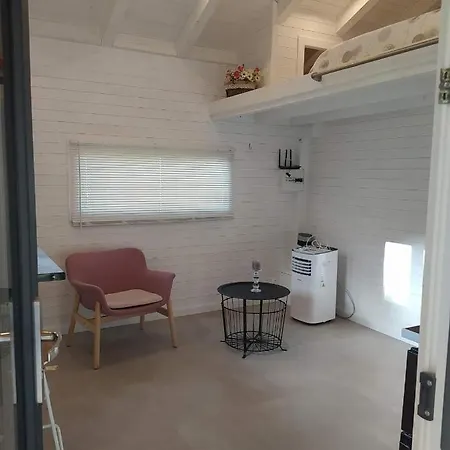 بيت للعطل Maisonnette *