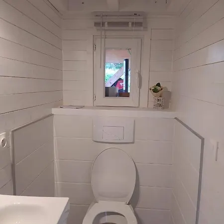 Maisonnette بيت للعطل تالوار